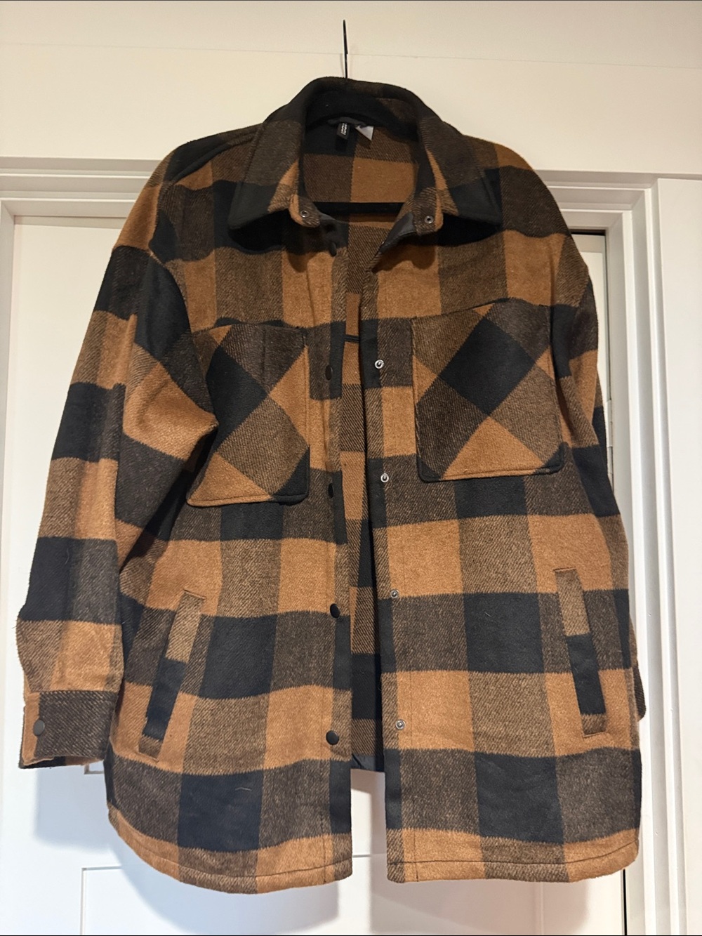Divided Black & Brown Plaid Shirt Jacket
